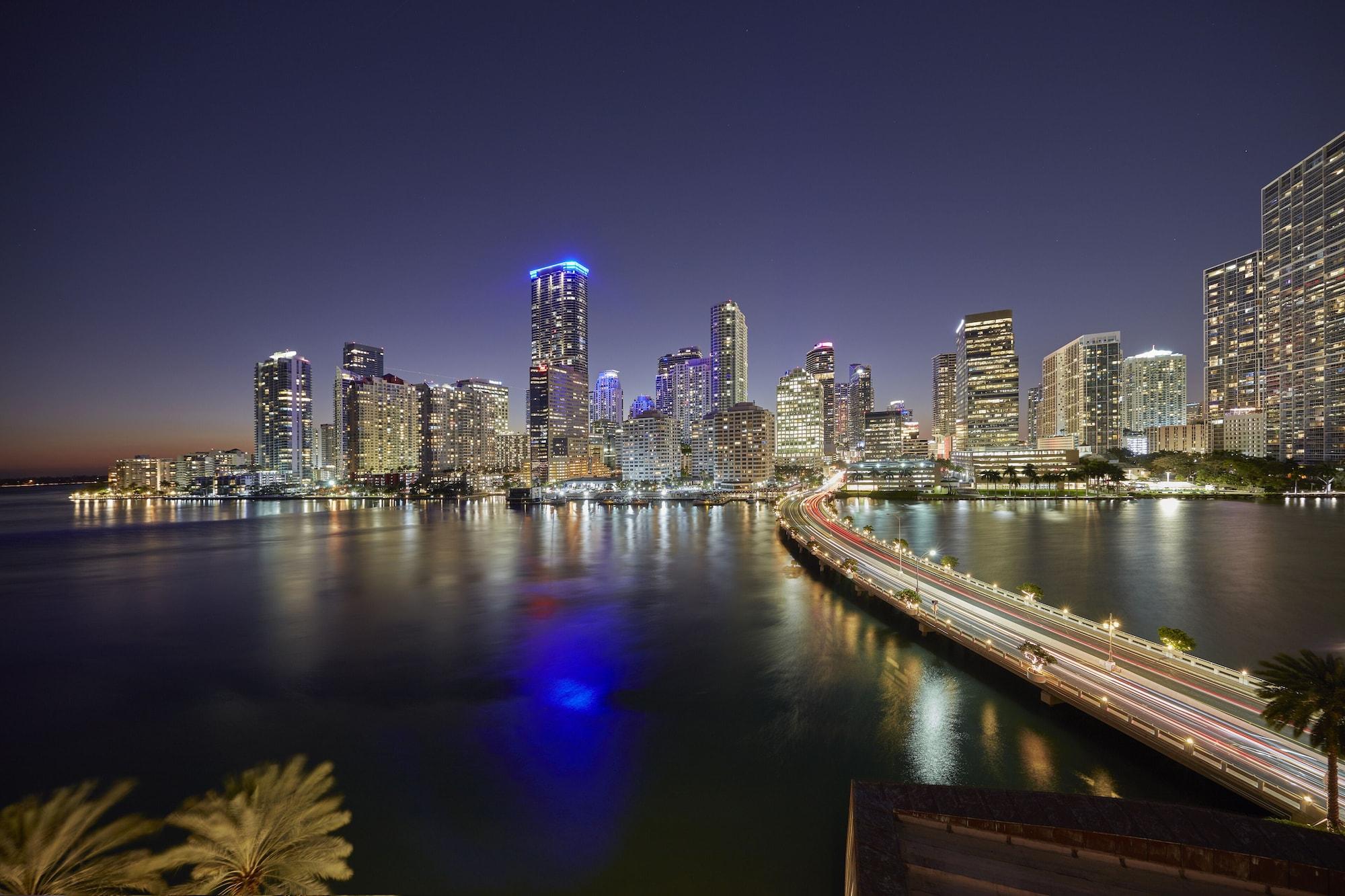 Mandarin Oriental Miami Hotel Bagian luar foto