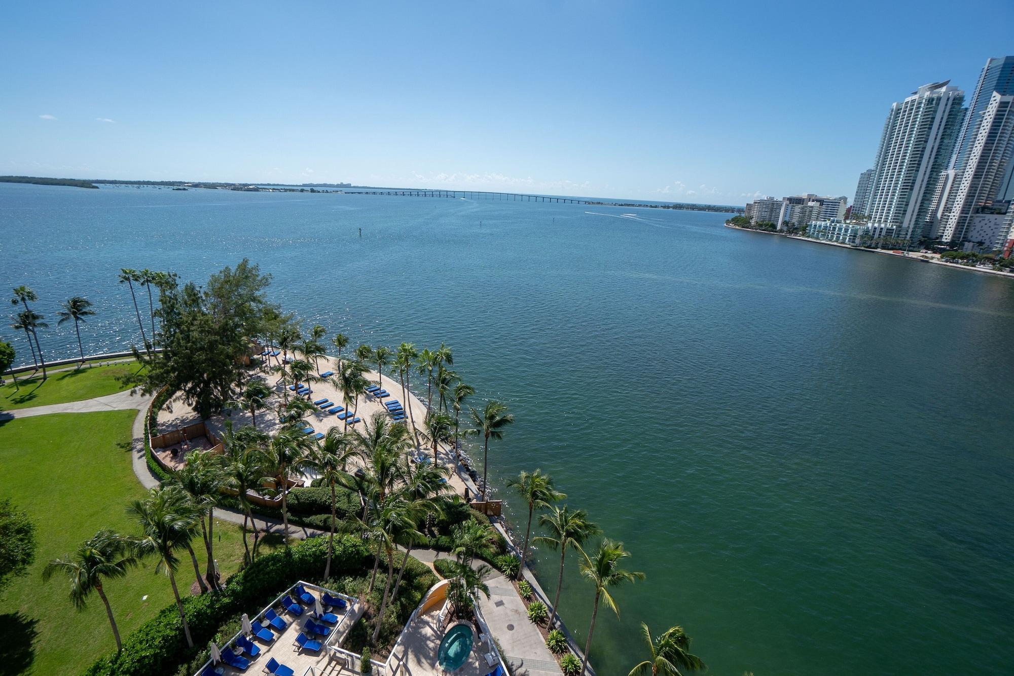 Mandarin Oriental Miami Hotel Bagian luar foto