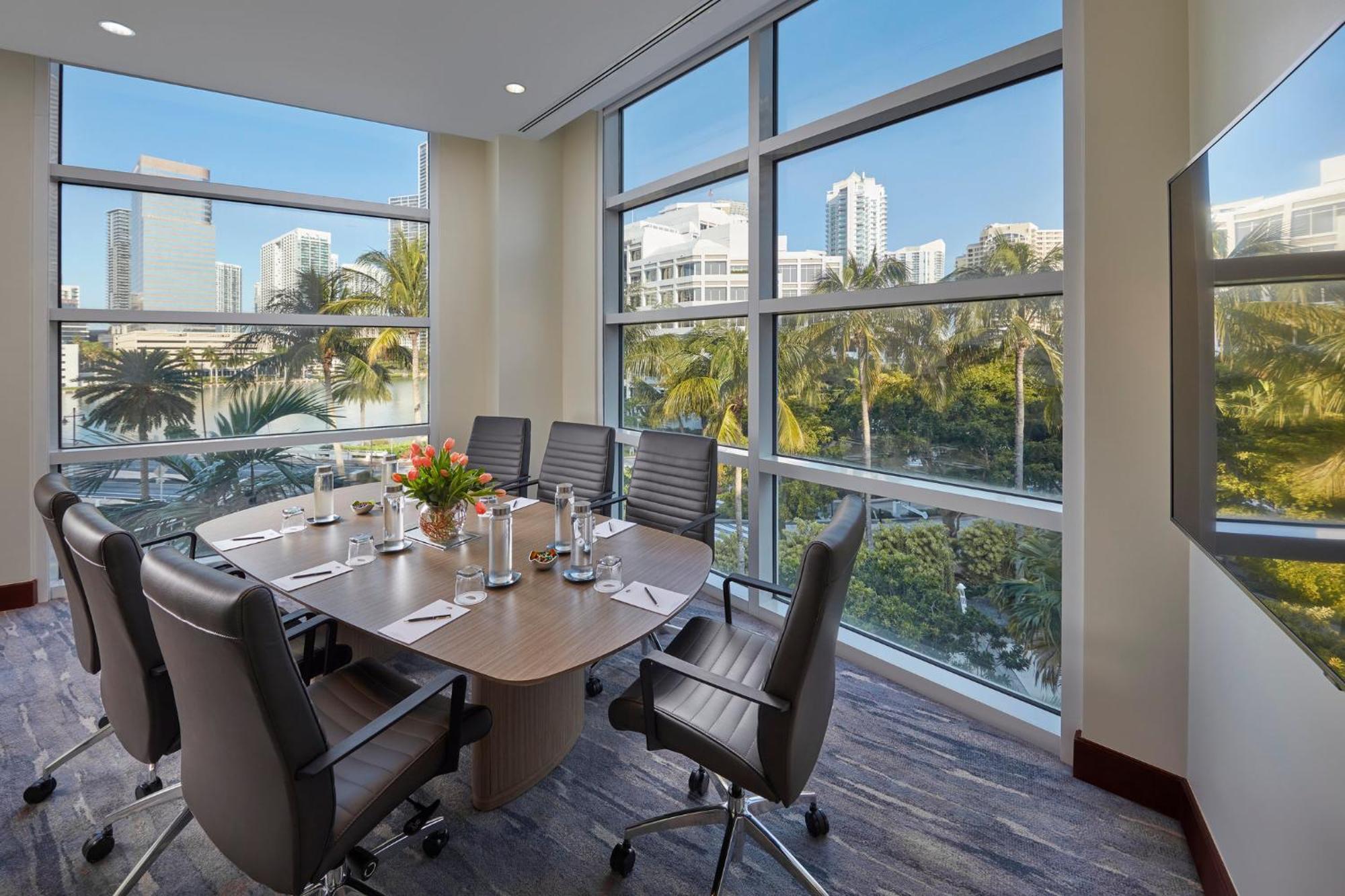 Mandarin Oriental Miami Hotel Bagian luar foto