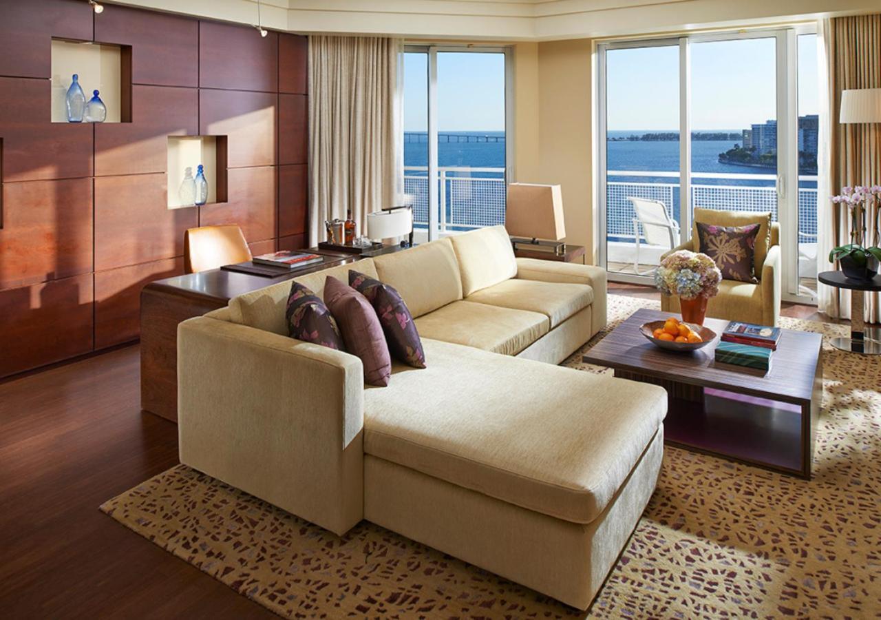 Mandarin Oriental Miami Hotel Bagian luar foto