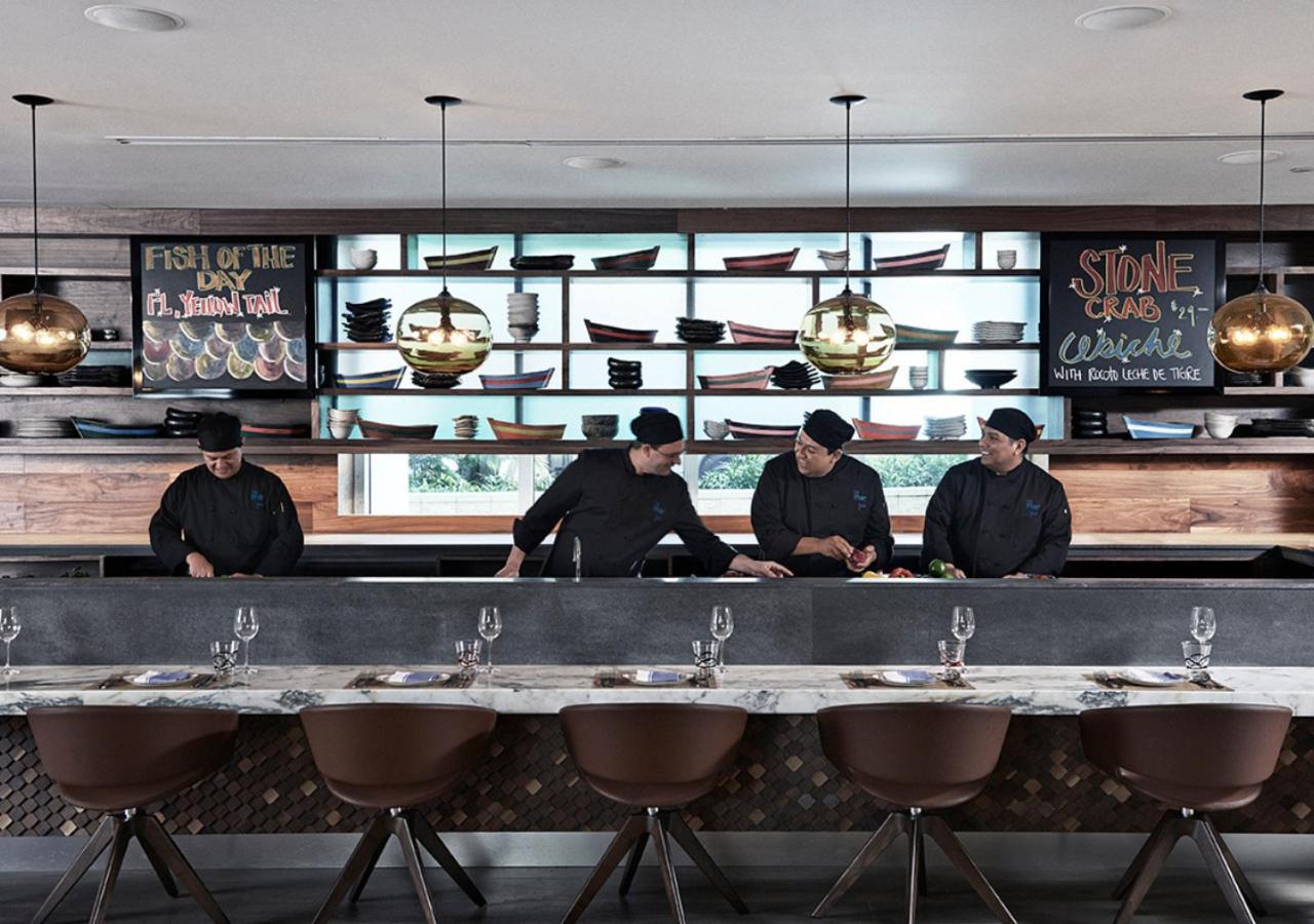 Mandarin Oriental Miami Hotel Bagian luar foto