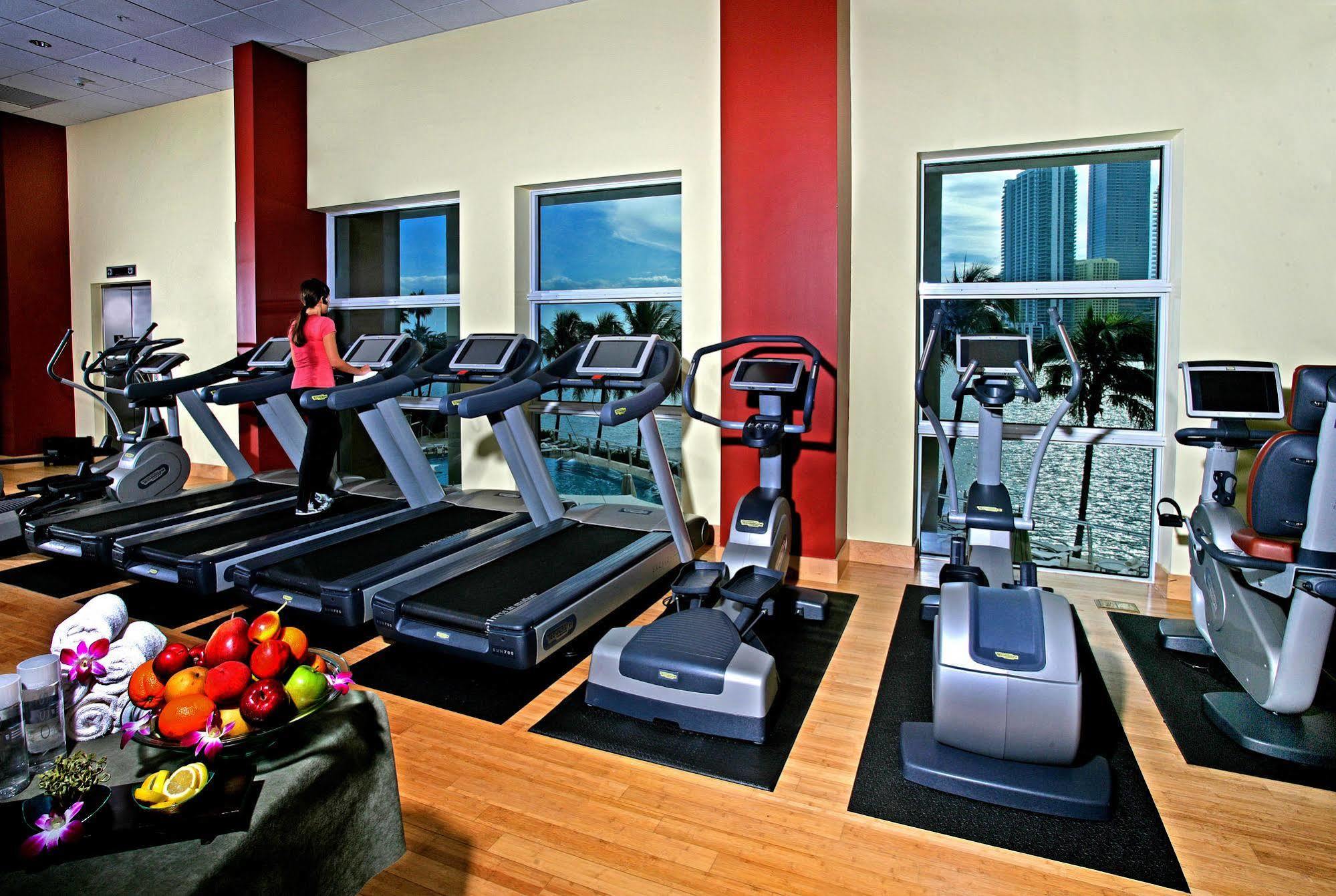 Mandarin Oriental Miami Hotel Bagian luar foto